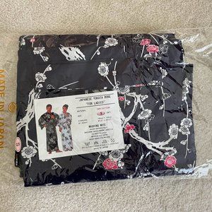 Japanese Yukata Robe - Women’s Small NWT